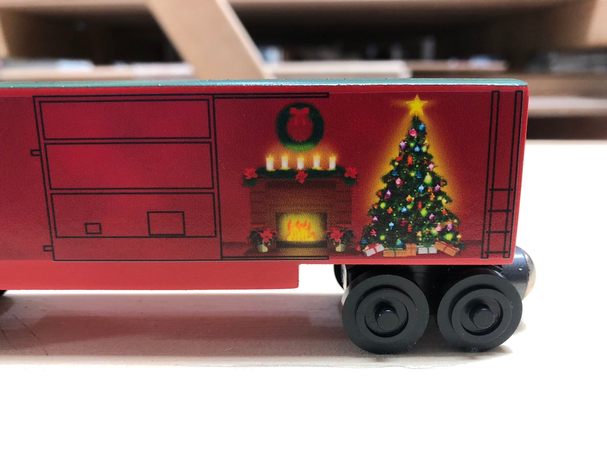 Christmas 2023 Hi-Cube Boxcar - Spanish/Espanol