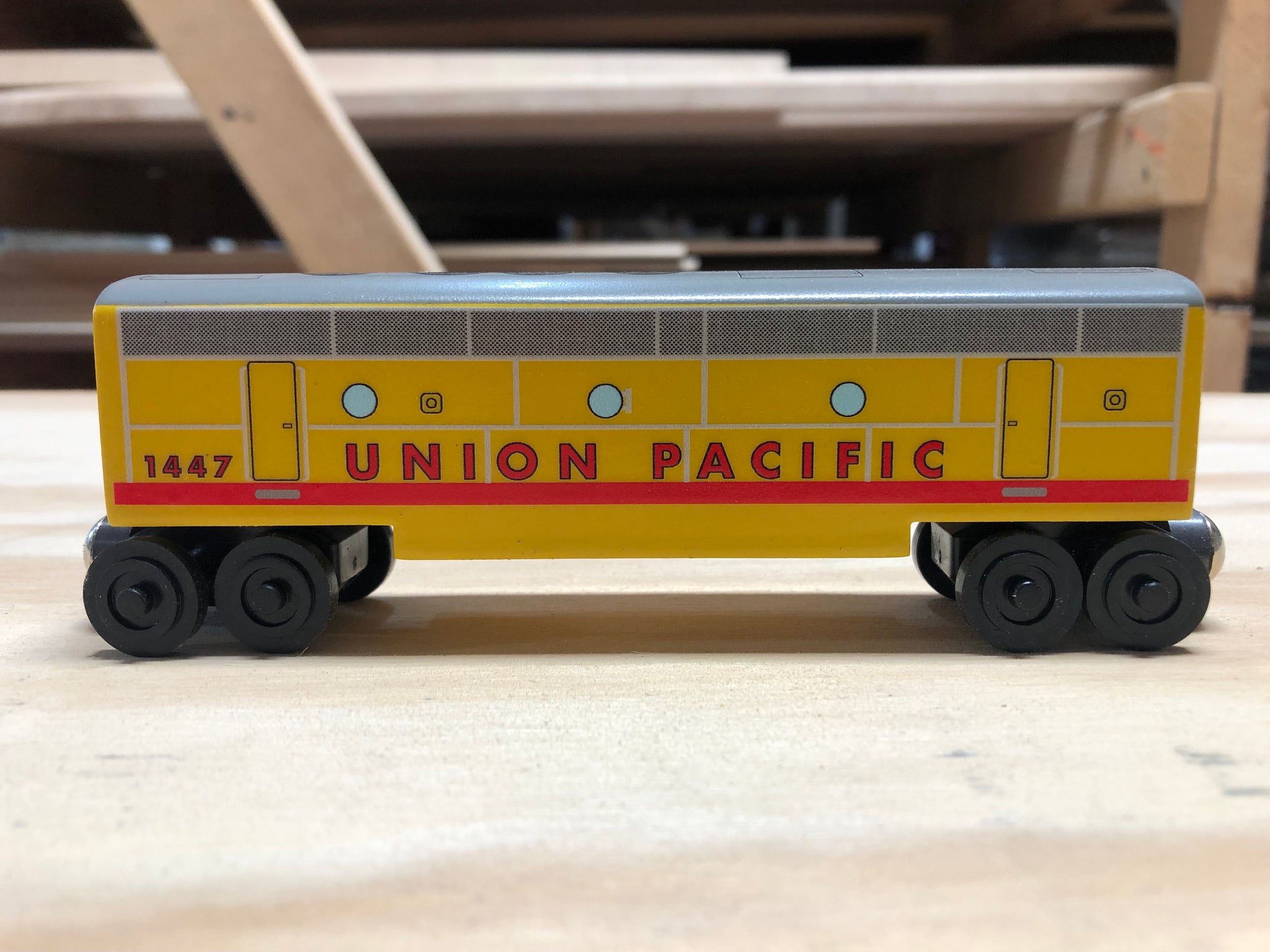 Union Pacific City of Los Angeles B Unit Engine