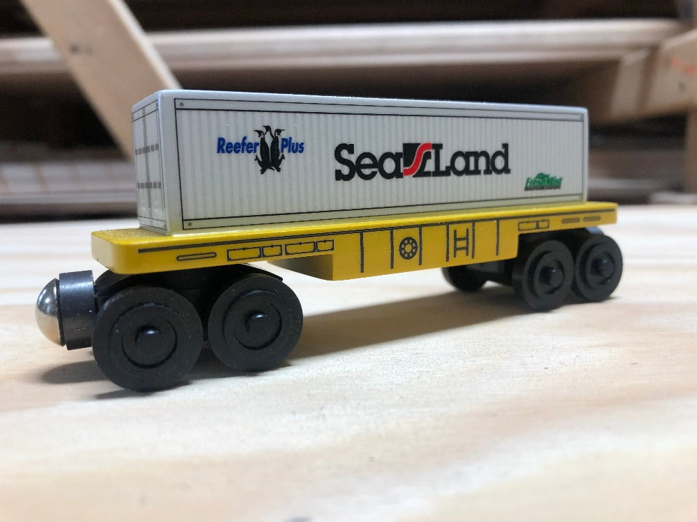 Singlestack SeaLand toy train - European