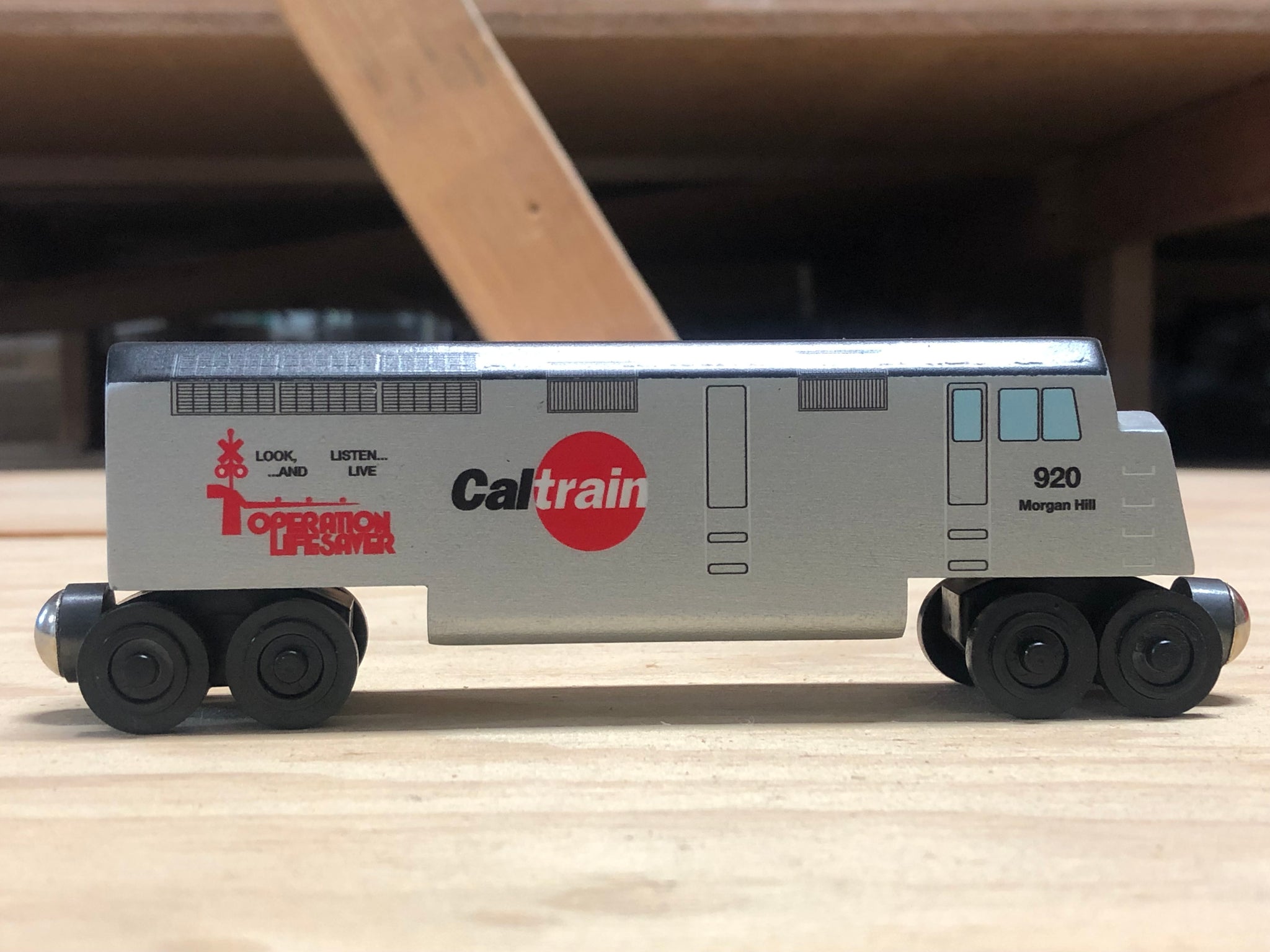 Caltrain Operation Lifesaver F-40 Engine Toy Train by Whittle Shortline Railroad